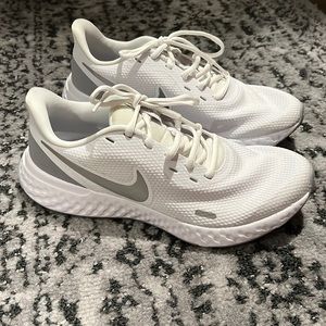 New (or Like New) Nike running shoes for $25 is a steal!!!